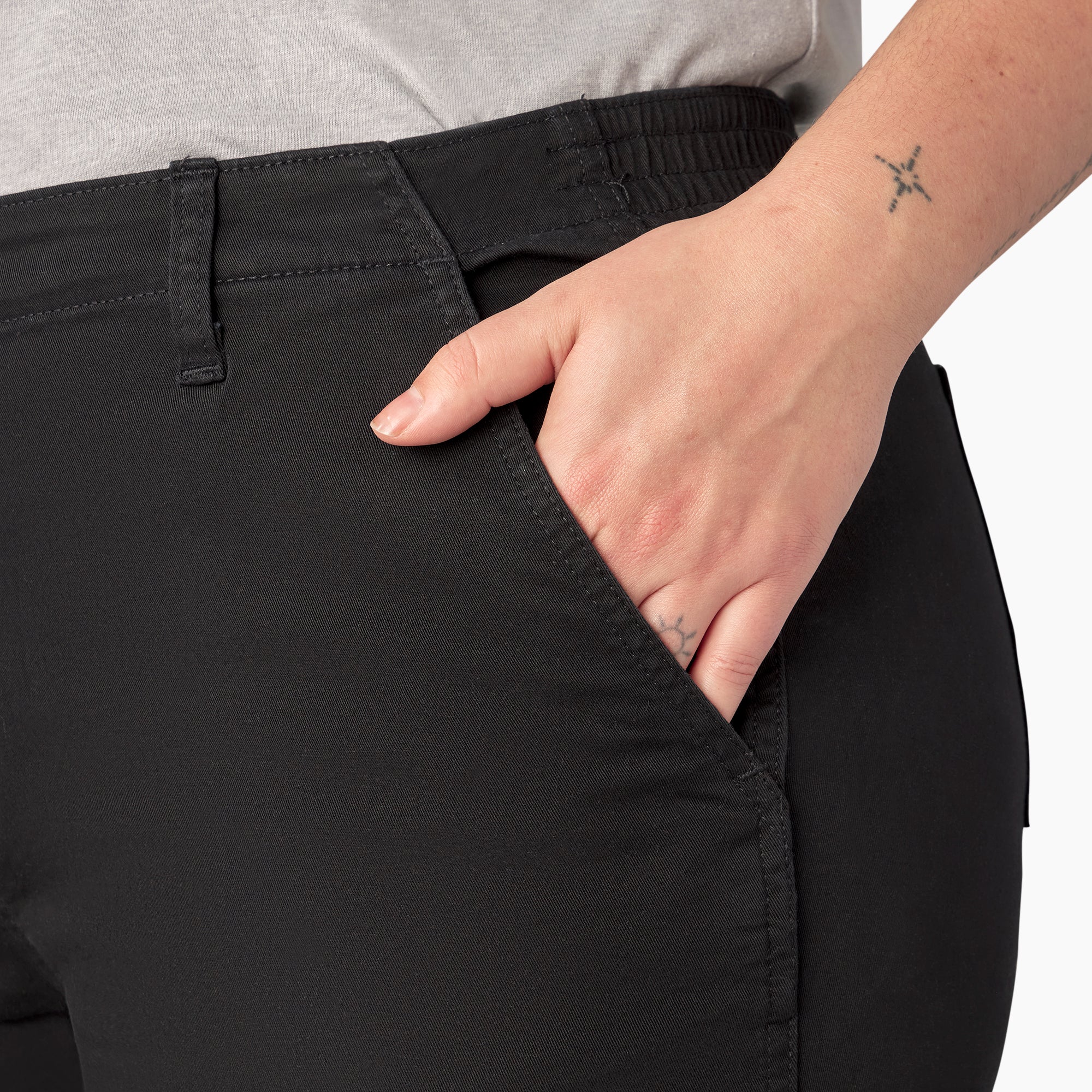 Women's Plus High Rise Fit Cargo Pants For Women | Dickies